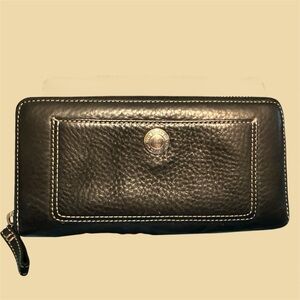 Vintage Coach Wallet Chelsea Pebbled Black Leather Wallet